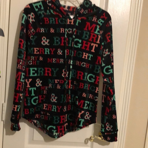 No Boundaries Dresses & Skirts - NWT NO BOUNDARIES MERRY AND BRIGHT SHIRT.